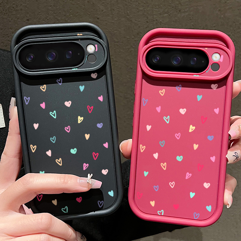 Funda blanda colorida de coraz - Google Pixel 9 reseña y precio